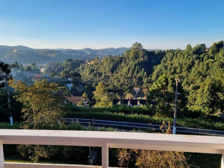 Alto Do Capivari - Gramado E Vista Espetacular Кампус-ду-Жордау Экстерьер фото